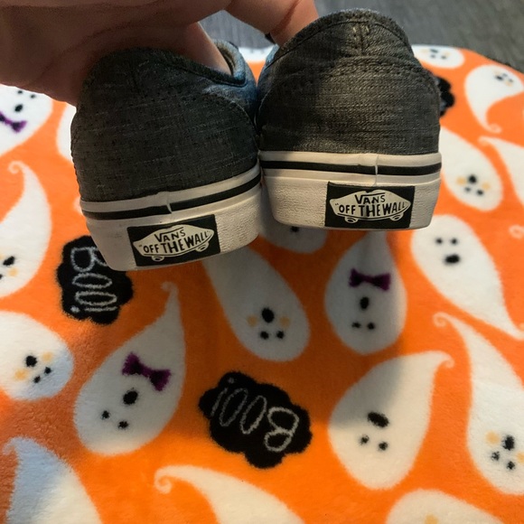 Kids Vans - Picture 6 of 6